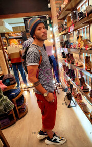 MACHO, FLACO, ACTIVO XL. DE PASO EN LA CIUDAD TIEMPO POR LIMITADO - FOTO 5