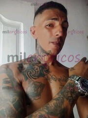 CHICO BIEN DOTADO CON GANAS DE HACER TUS FANTASIAS REALIDAD - FOTO 6