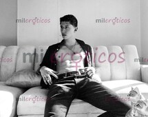 JOVEN GUAPO Y APASIONADO ESPERANDO POR UNA NOCHE CALIENTE HE INOLVIDABLE - FOTO 8