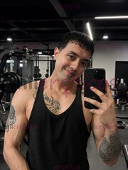UNIVERSITARIO GAY, 24 AÑOS VERGON LECHERO BISEXUAL - FOTO 2