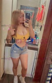 ME GUSTARÍA MASTURBARTE CON MI PIERNA Y TERMINES COGIENDO BIEN RICO - FOTO 1