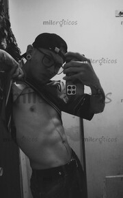 1.81 DE ANARQUÍA ELEGANTE UN TATUADO Y CON LA VERGA GRANDE SOLO MUJERES - FOTO 7