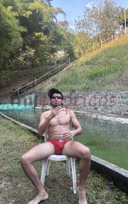 NEWHEREINTOWN? CALL ME LET S HAVE FUN. VAMOS A PASARLA BIEN - FOTO 5