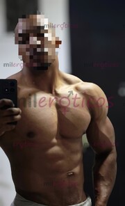 SCORT MORENO DOTADO VERGON 24CM Y MUSCULOSO DEJAME LLENARTE DE PLACER - FOTO 7