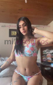 SEXY NIÑA TRANS FEMENINA COMPLACIENTE Y SUMISA CON GANAS DE SEXO - FOTO 8