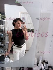 ELEGANTE TRANNY COMELONA MUY FEMENINA Y GOZOSA MUÑEQUITA HERMOSA - FOTO 6