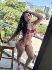 MORENA BUENOTA ISSABELA 20 AÑOS EN RODADERO SOY NALGONA MORENA SEXI CALIENTE - FOTO 2