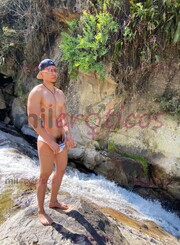 JOVEN COSTEÑO MASAJISTA, DISCRETO Y CONTENIDO HOT DISPONIBLE - FOTO 4