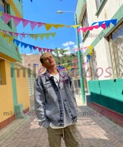 JOVEN DISCRETO, DELGADO, LAMPIÑO, COMPLACIENTE Y MUY SEXI - FOTO 2