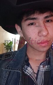 JOVEN DE 19 AÑOS TWINK GAY DISPONIBLE PARA ENCUENTROS SEXUALES O CONTENIDO - FOTO 2