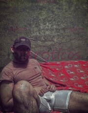SOY UN HOMBRE ATRACTIVO GUAPO Y PELUDO VERGÓN - FOTO 5