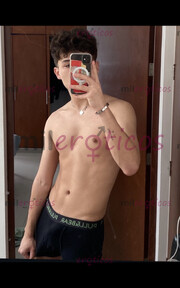 TWINK 19 AÑOS 22 CM UNIVERSITARIO ATLÉTICO OJITOS LINDOS - FOTO 5