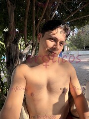 CHICO BUENO TREINTÓN Y LECHERO BASTANTE CULTO Y DE BUENA CONVERSACIÓN - FOTO 5