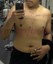 CHICO JOVEN, MORENO, ALTO, DE BUEN VER. UNIVERSITARIO, LISTO PARA TU COMPAÑÍA - FOTO 3