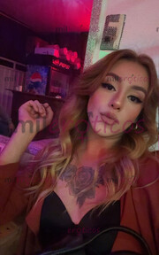 LINDA TRANNY GIRL ALTA Y RUBIA DISPONIBLE PARA TI - FOTO 1