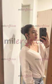 MUJER JOVEN GUAPA TEZ BLANCA CADERAS PRONUNCIADAS PIERNAS ATLÉTICAS CUERPO TIPO - FOTO 3