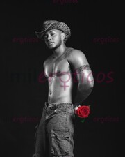 MAYKOL CORVINS INTERNATIONAL MASSEUSE, ESCORT & GOGO DANCER XL 22 CMS - FOTO 2