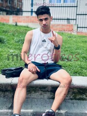 CHICO VERSÁTIL VERGON 24 AÑOS NO TENGO SITIO - FOTO 6