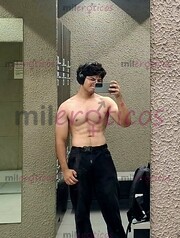 CHICO ESTUDIANTE DE 20 AÑOS ATLETICO, NUEVO EN EL AMBIENTE - FOTO 3