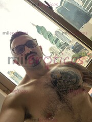 UN MACHO ACTIVO. FETICHISTA Y DOMINANTE. - FOTO 6