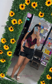 FLACA BONITA CON MUCHO CARISMA ALEGRE Y MUY CALIENTE - FOTO 10