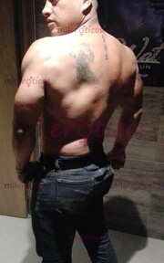 SOY DYLAN STRIPPER PROFESIONAL MIS FOTOS Y VIDEOS TE ENCANTARÁN SWINGER Y TRIOS - FOTO 10