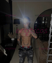 DEPORTISTA TATUADO XL CON 21CM DE VERGA Y BUEN CULO MORBOSO - FOTO 9