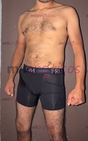 SOY LO QUE NECESITAS ESTOY LISTO PARA COMPLACER TUS FANTASIAS MORENO DELGADO - FOTO 3