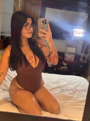 RICA BLANQUITA BAJITA TETAS PEQUEÑAS COMPLACIENTE NUEVA EN LA CIUDAD - FOTO 4