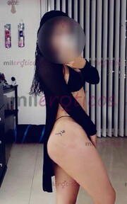 FLACA COGELONA RICA NALGONA HAZME VENIR Y CHÚPAMELA TODA - FOTO 9