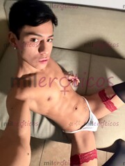 JOVEN CALIENTE QUE USA LENCERÍA, MEDIAS, TANGAS. LO QUE QUIERAS LO USO PARA TI - FOTO 9