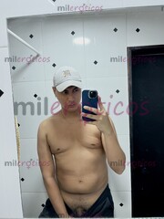 CHICO COMPLACIENTE, VERGON LECHERO Y CALIENTE - FOTO 5