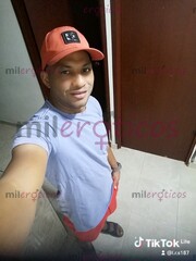 MORENO VENEZOLANO COMPLACIENTE DISPUESTO A SATISFACERTE - FOTO 1