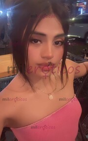 CHICA TRÁNS CON UNA LENGUA TRAVIESA Y CACHONDA - FOTO 5