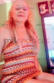 MADURA EXPERTA EN BESO NEGRO Y CHUPADAS DE VERGA CON LECHE EN BOCA CON POSES RER - FOTO 9