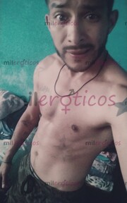 JOVEN MORENO DELGADO BARONIL DISPUESTO A. CUMPLIR TUS DESEOS Y FANTASIAS - FOTO 1