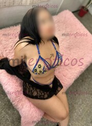 MELANY UNA LINDA CHICA MUY TIERNA APASIONADA CON DESEO DE SEXO - FOTO 10