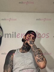 TATUADO CON VERGA GRANDE GIGOLÓ PROFESIONAL BILINGÜE (ESPAÑOL - FOTO 8