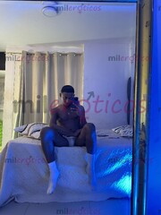 MORENO DE PASO POR ESTOS LUGARES DOTADO PARA PASARLO RICO - FOTO 3