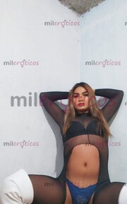 HERMOSA TRANSEXUAL ESCARLED BUENA HACIENDO GARGANTA PROFUNDA - FOTO 5