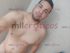 UN CABALLERO, UNA EXPERIENCIA INOLVIDABLE. ELEGANCIA, QUÍMICA Y DISCRECIÓN. - FOTO 4