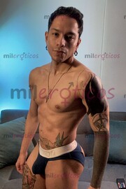 TWINK MORBOSO APASIONADO CON GANAS DE COMPLACERTE - FOTO 1