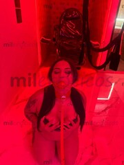 ¡HOLA, PAPI! VEN A FOLLARME DURO, ESCUPIRME LA CARA Y BAÑARME EN LECHE. - FOTO 9