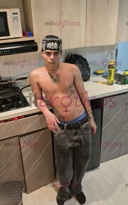 JOVEN POLLITO DE 23 CON BUENAS VERGA Y MUY COMPLACIENTE - FOTO 6
