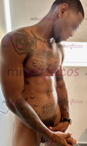 NEGRO ALTO ARDIENTE DISPUESTO A CUMPLIR TODOS TUS DESEOSS. - FOTO 2