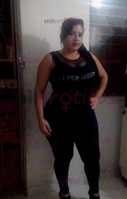 HERMOSA DAMA .. DE GRANDES TETOTAS , NALGOTAS , PIERNOTOTAS Y VAGINA ESTRECHIT - FOTO 2