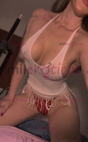 MIS PEZONES ENDURECEN CUANDO LAMES AQUÍ ABAJO! - FOTO 2