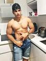 Adrian latino en malaga servicio garantizado