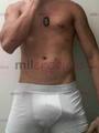 Hola soy un chico dotado doy masajes solo chicas