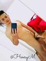 Twink vergon con los huevos llenos de leche para darte. $